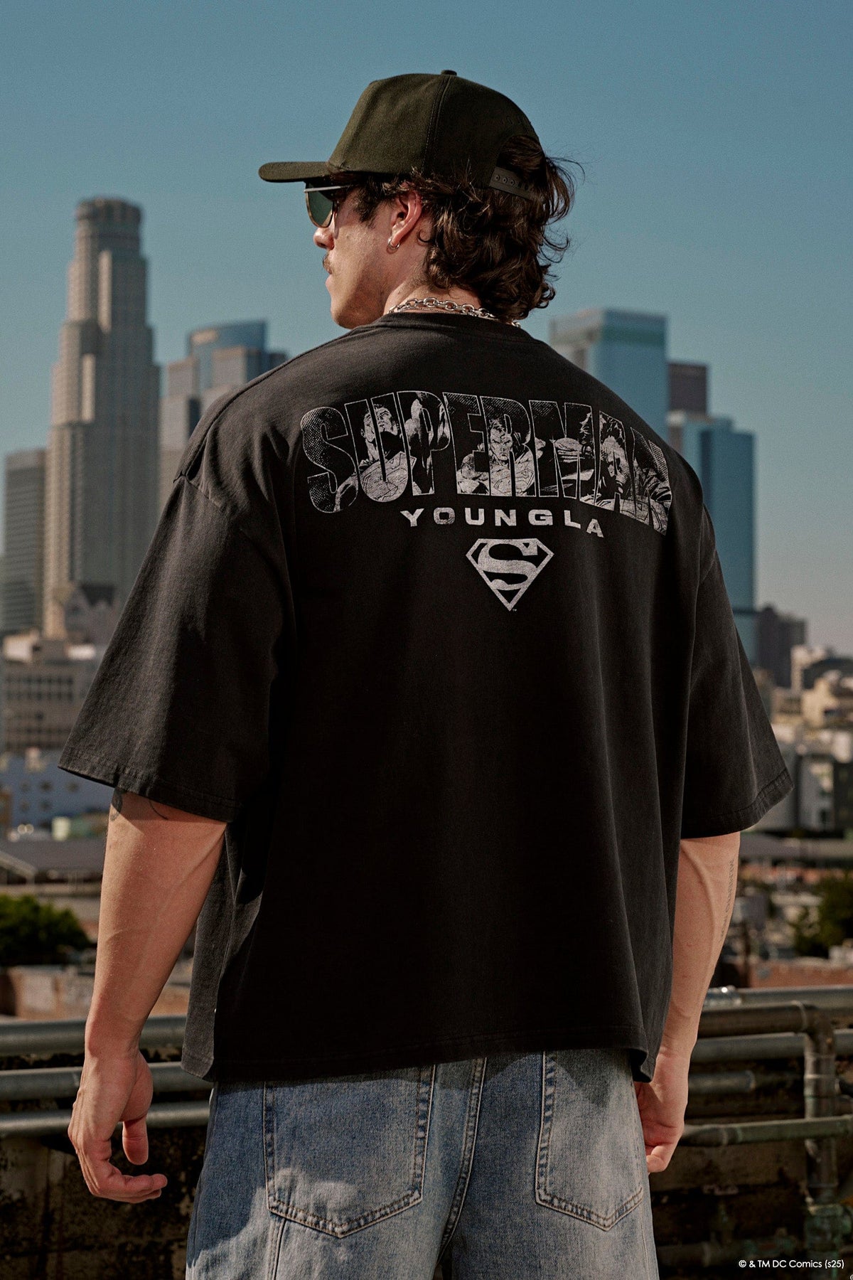 4064 - Superman Huge Tees - May 19th